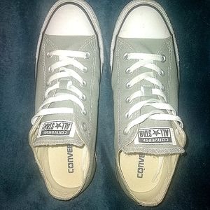 Converse Chuck Taylor All Star  grey unisex nwot